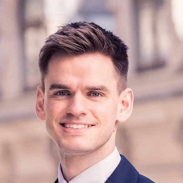 LGT Wealth Management Bolsters Its IFA Sustainable Investment With Hire